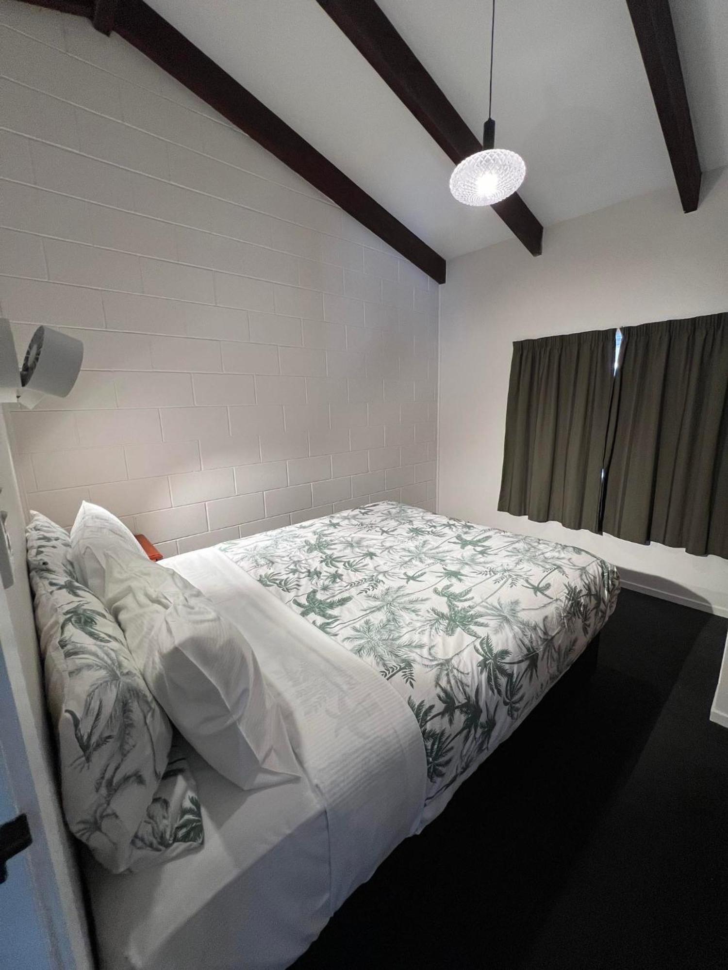 Hamilton Sunrise Motel Εξωτερικό φωτογραφία